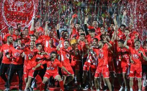 قرمزپوشان پایتخت در ادوار لیگ یک هراز و 990 امتیاز کسب کرده اند1