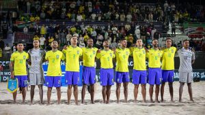 برزیل بار دیگر بر بام فوتبال ساحلی3