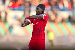 گل تیوی بیفوما؛ پایان طلسم ۸ ماهه و پیام امید به هواداران پرسپولیس1